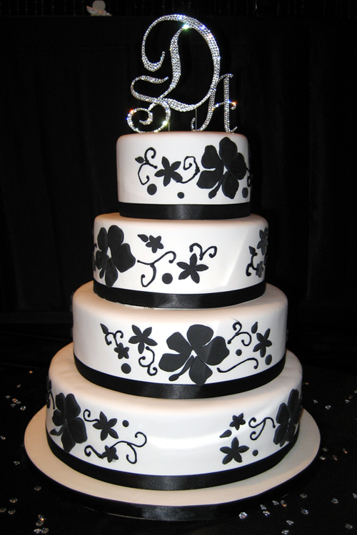 red-black-and-white-wedding-cakes-minimalist-ideas-on-home-gallery-design-ideas