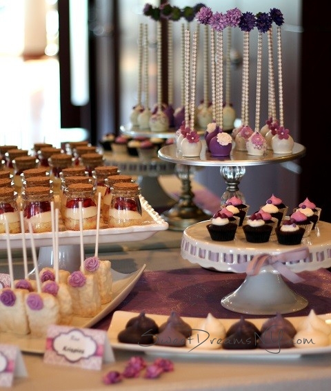Mesa de dulces postres