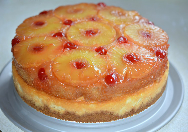 Volteado de Piña con Cheesecake