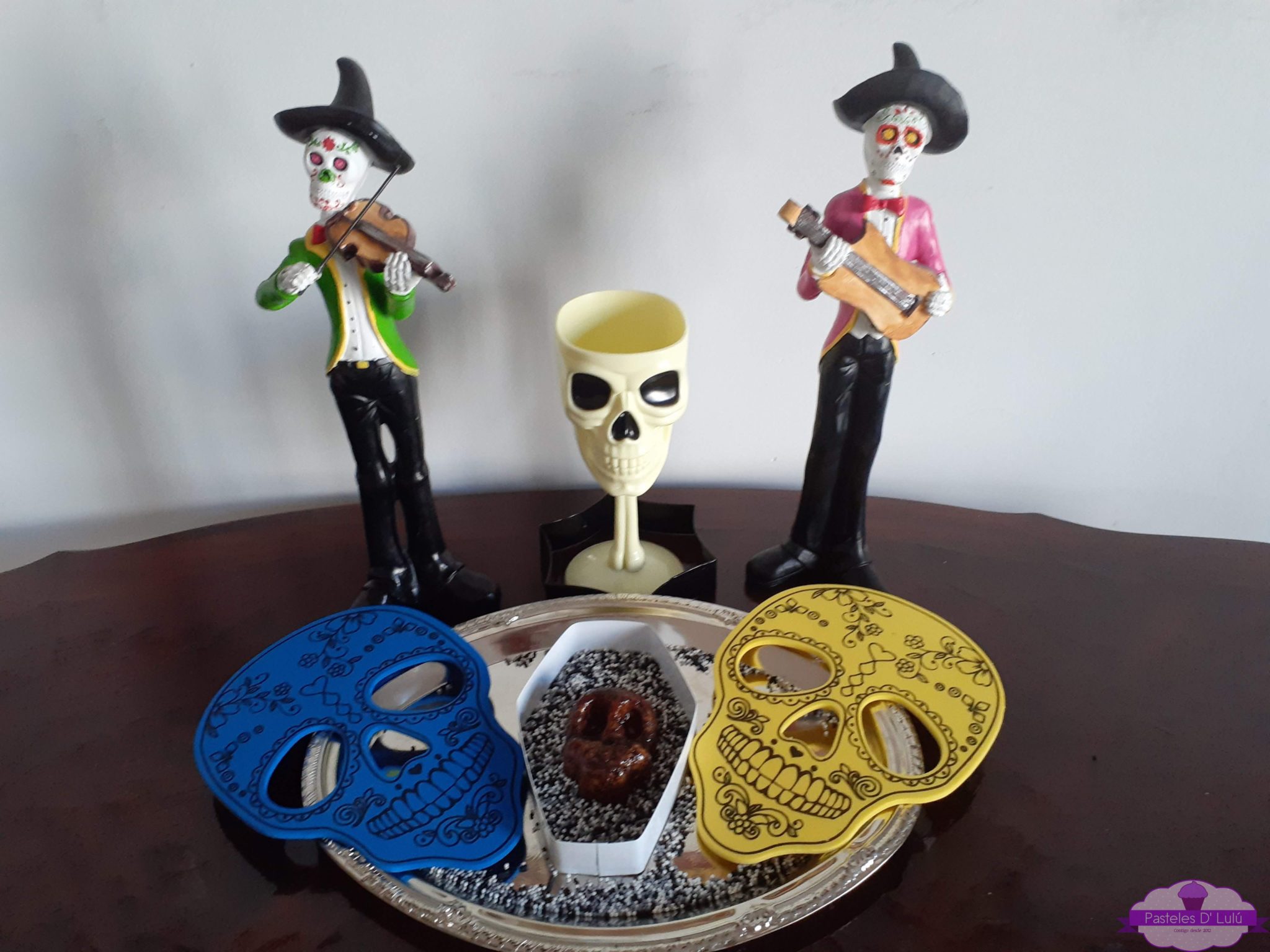 Pastel Mini para Día de los Muertos y Halloween